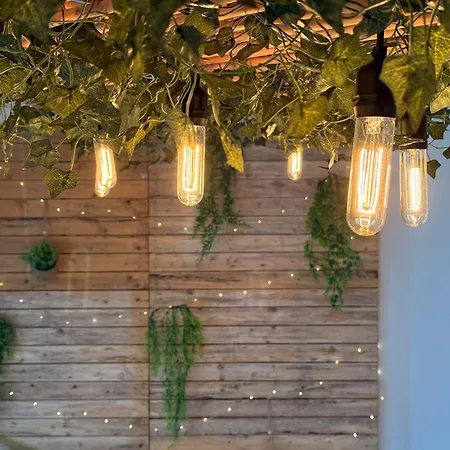 Center, Free Parking - Rest & Nest Boho Апартаменты Дебрецен