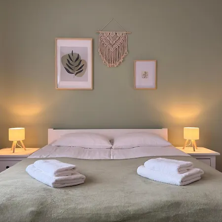 Lejlighed Center & Free Parking *